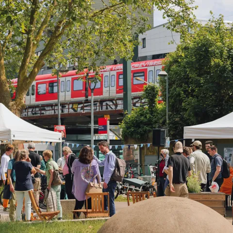 Eröffnung Rath Mitte S
