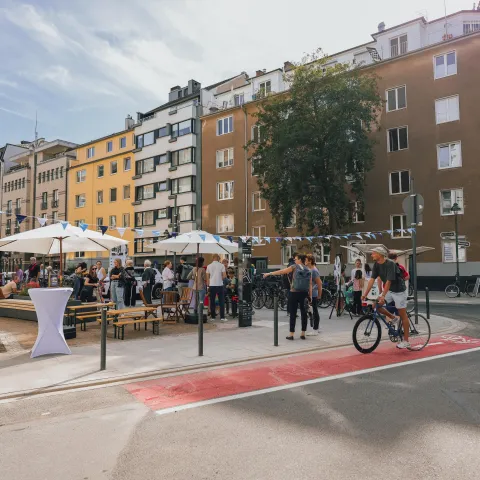 Radweg an der Mobilitätsstation Rochusstrasse