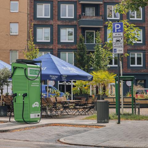 Schnellladesäule Mobilitätsstation Schlossstrasse